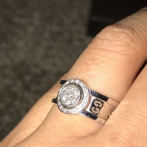 gucci twirl ring